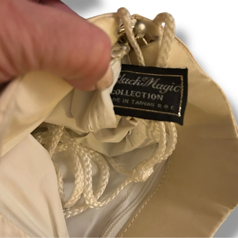 Vintage MCM Champagne Evening Bag Classic Scalloped Satin Clutch Strap Formal